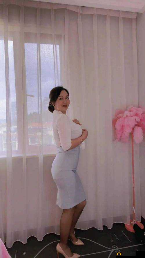 outrapay 中老年熟女：魅力无限的成熟之美