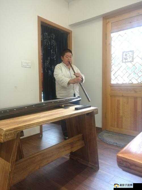 红鸾帐内吹洞箫：一段别样的风情