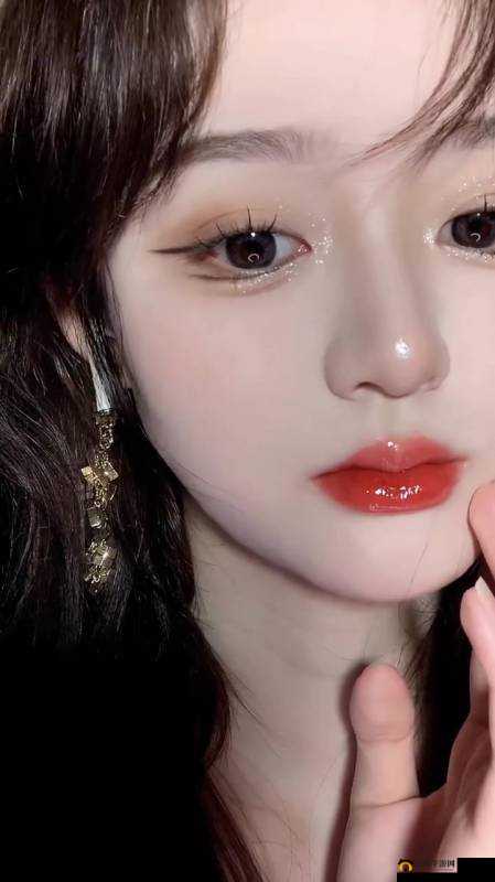 水蜜桃唇蜜嘟嘟唇之魅力展现