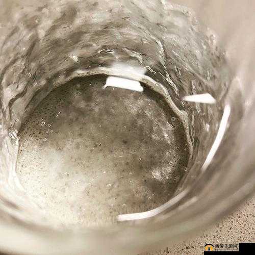 白色液体流出还睡不着：原因及解决方法