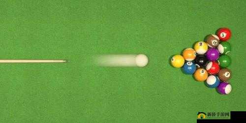 两个小球球不停晃动真有趣