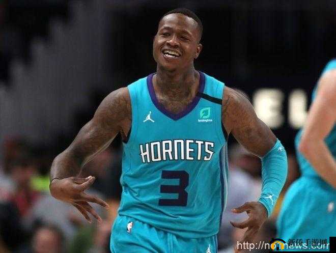 鍙岀敺涓绘寜鍦ㄦ閲屾墦宸存帉鎵撳埌鍝鑳屽悗鐨勫績鐞嗘垙：新解