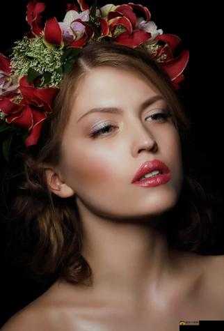 精品成人：时尚魅力的专属呈现