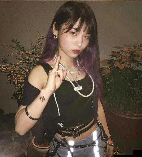 韩国少女 rapper：舞台上的青春风暴