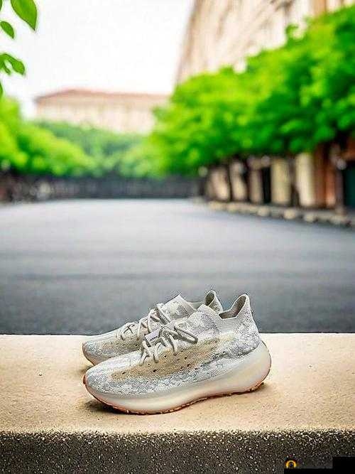 yeezy380 蜜桃粉鉴定技巧与方法