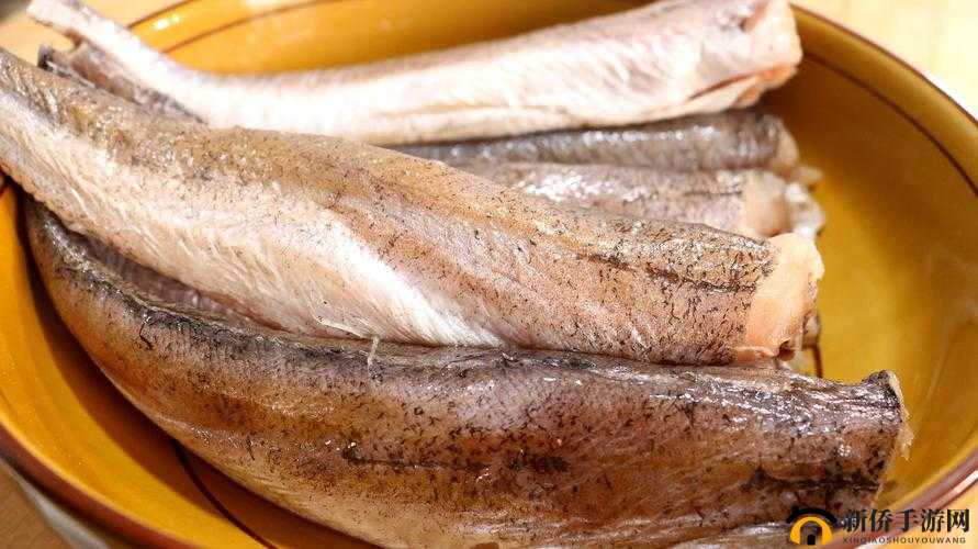 水帘白瀑如饥似渴一丛金黄排名再次被抢之详情