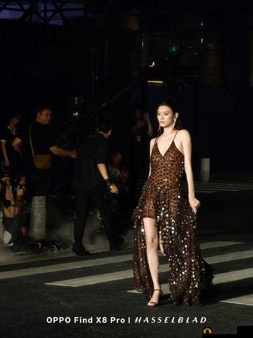 我拿我的妹妹做实验 OPPO 版：一场令人震惊的探索