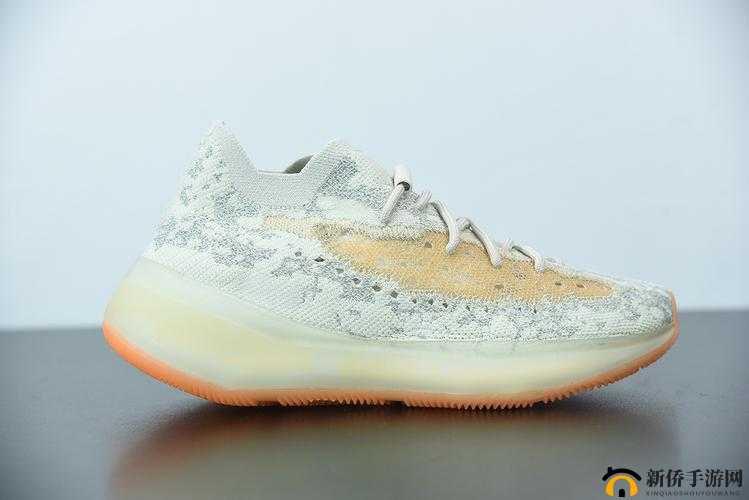 Yeezy-380 蜜桃粉：点亮夏日的梦幻色彩