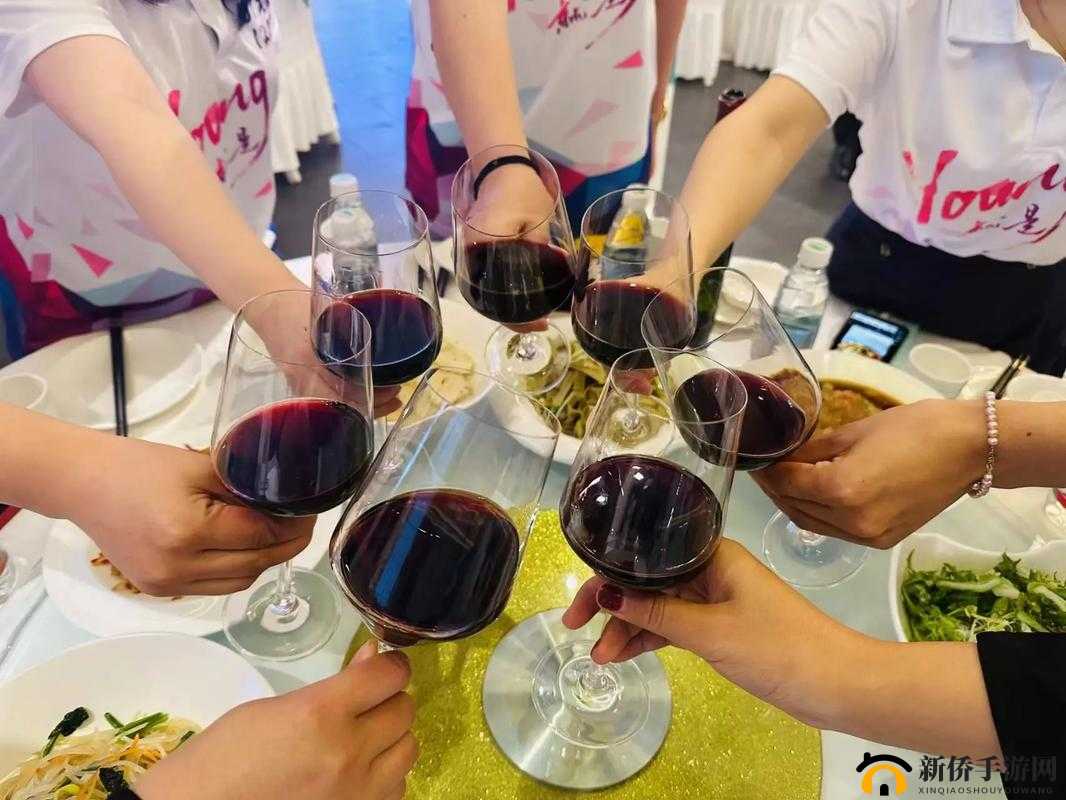 同学聚会意义 3：重温同窗情共话美好未来