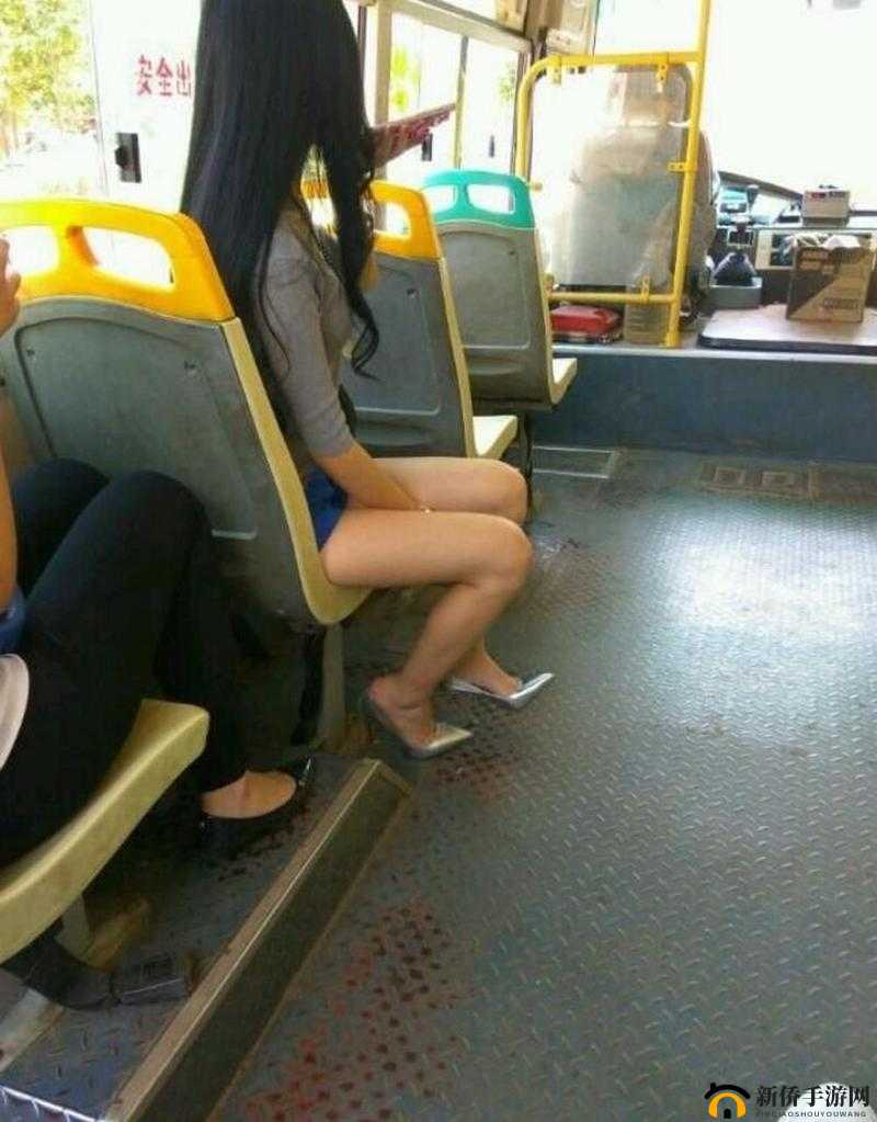 我和漂亮女子在公交车上疯狂的奇妙经历