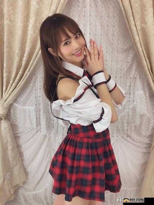 极品尤物：日本天后级女神www.吉泽明步的传奇演艺生涯