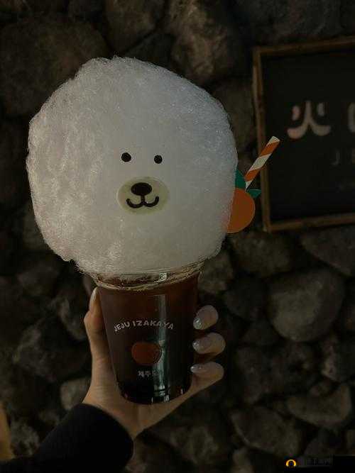 水果派哺乳汁理轮片：一场奇妙的味觉与视觉盛宴