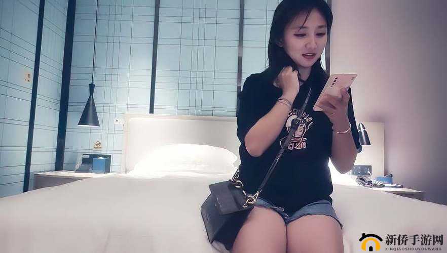日本亚欧内射一卡一含 v9：禁忌的性与文化碰撞
