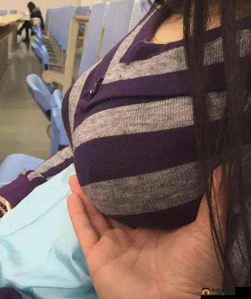 美女露出奶头秘无遮挡跳舞软件：极具诱惑的独特舞蹈呈现