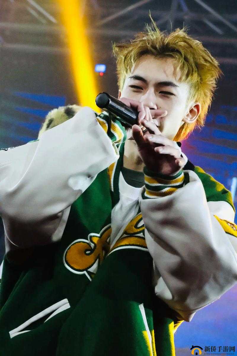 20 岁女 rapper 越南：用音乐诉说青春梦想与激情