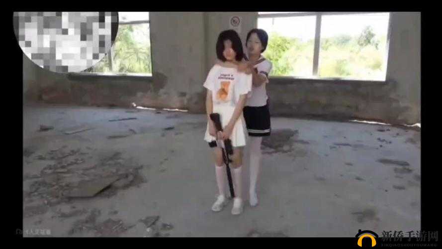白丝美女被后入：背后的故事