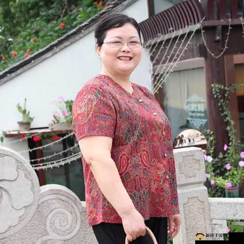 0d0d 肥胖老太婆：臃肿的身躯，岁月的痕迹