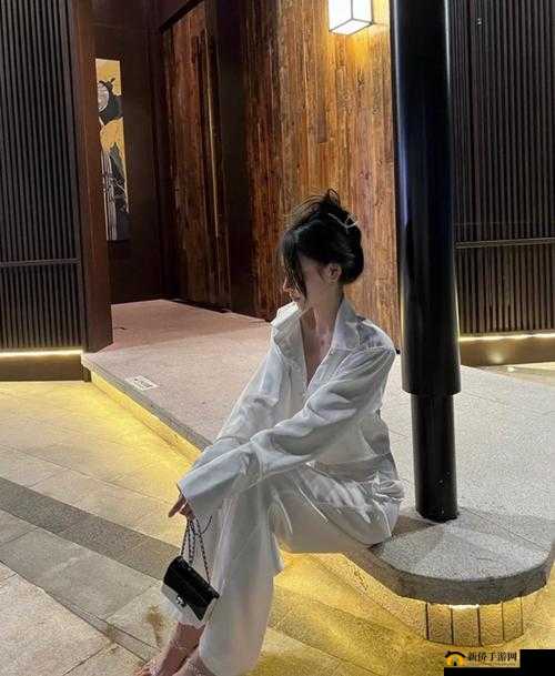 公车上拨开少妇内裤进入青少年：法律与道德的边界在哪里？