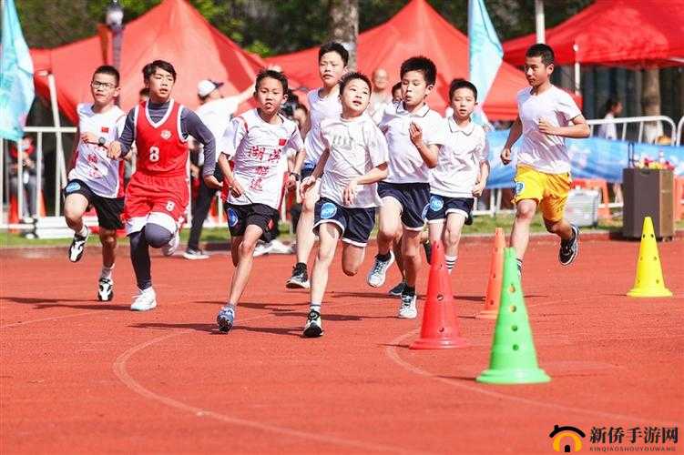 超级凌乱的校园运动会：弹窗下的混乱与挑战