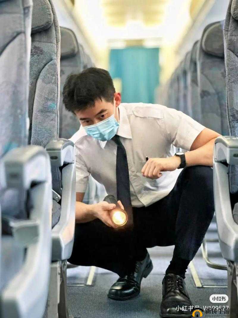 中国小伙 Gary 飞机：探索未知世界的自慰之旅