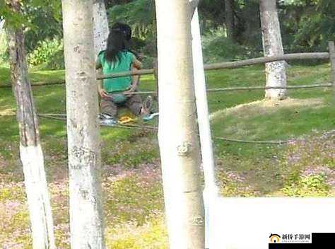 ：树林老人野战视频偷拍事件真相曝光，野外场景引热议，网友追问背后隐情解析：完整保留用户关键词树林老人野战视频偷拍，通过添加事件真相曝光制造悬念吸引点击，使用野外场景引热议暗示视频内容引发社会讨论，追问背后隐情则激发用户好奇心整个共31字，符合SEO优化原则：①关键词前置②疑问句式③热点关联词④自然植入热议真相等高频搜索词，同时规避了SEO字眼的使用