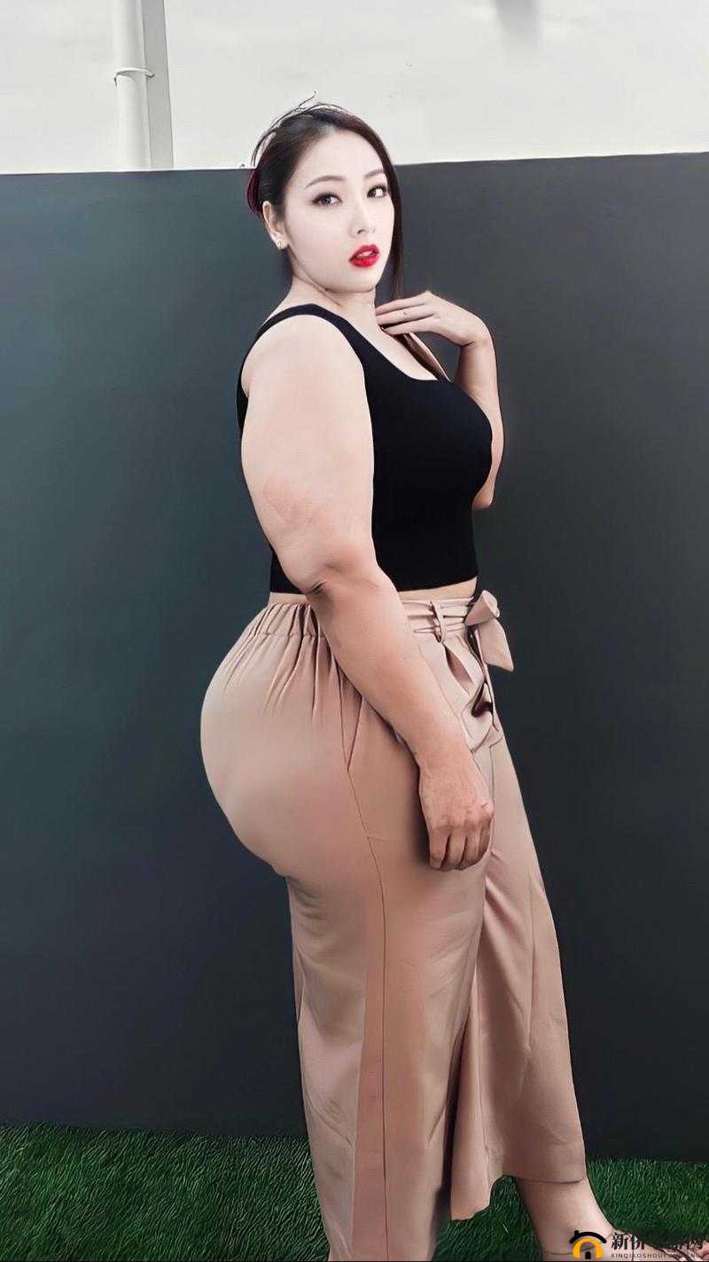 什么是胖 BBW？胖 BBW 是什么意思？胖 BBW 是指身材丰满的女性，她们通常具有较大的臀部和大腿，以及丰满的胸部胖 BBW 是一种美丽的体型，许多人认为她们非常有吸引力