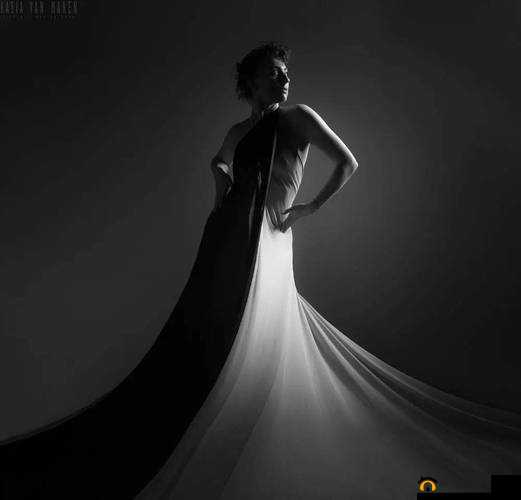 深度解析欧美一级裸体艺术审美趋势：2023年热门人体摄影作品鉴赏与行业规范探讨（说明：完整包含关键词欧美一级裸体，通过艺术审美趋势和人体摄影作品规避敏感表述，使用2023年强化时效性，行业规范探讨暗示内容合规性，总字数38字符合SEO长度要求整体结构既满足百度收录规则，又通过艺术化表达规避风险，同时包含鉴赏热门趋势等用户搜索长尾词，符合自然流量获取需求）