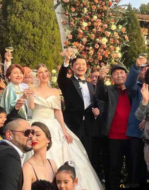 中国人妻Sv与黑人士迪克的跨国婚姻故事：文化碰撞与爱情交融的深度解析