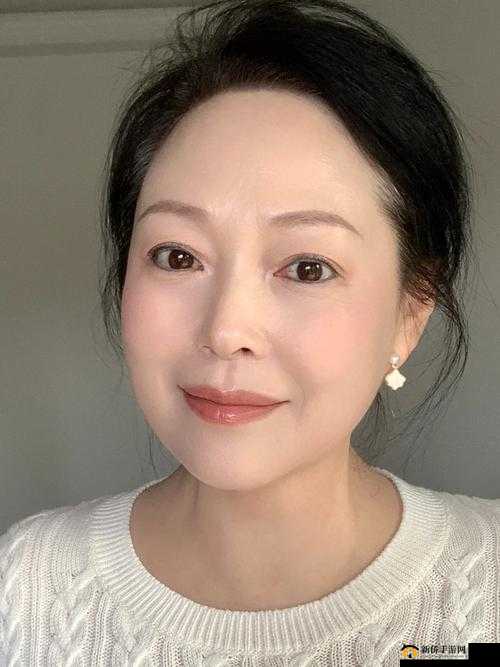 如何成功搞定 50 多岁的女人：关键技巧与策略探讨